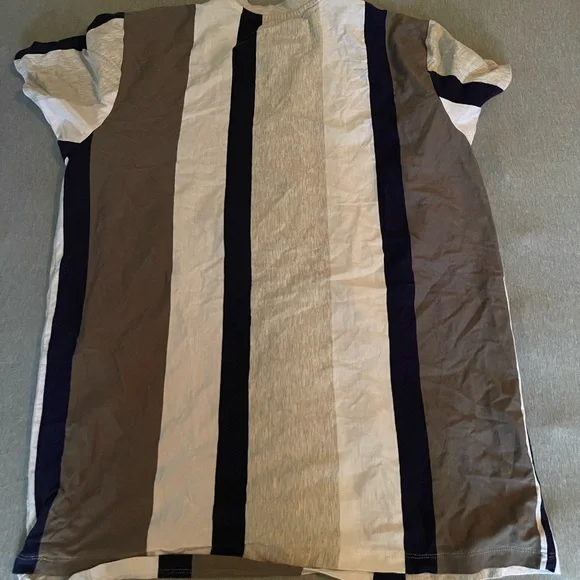 Large Tee - Picture 2 of 2